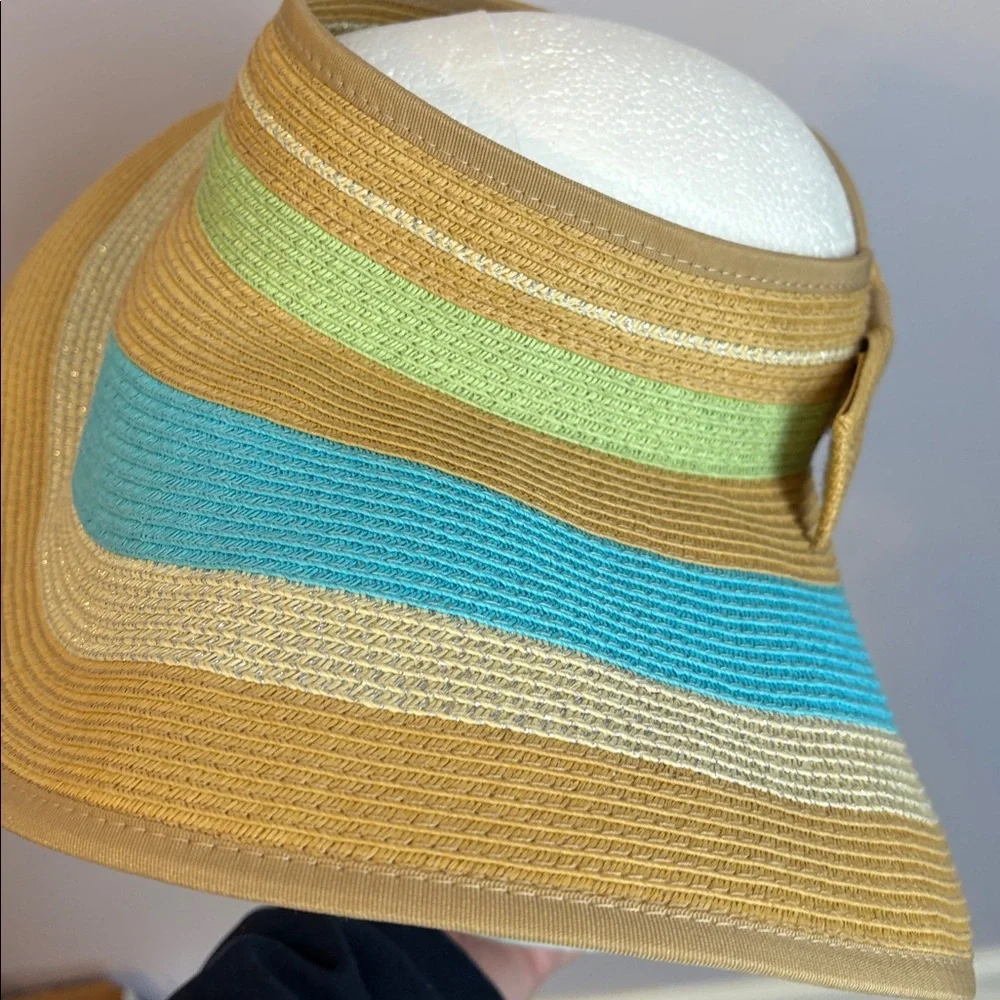 Croft & Barrow Wide Brim Tan Blue Green With Metallic Thread Bow Back Visor Hat